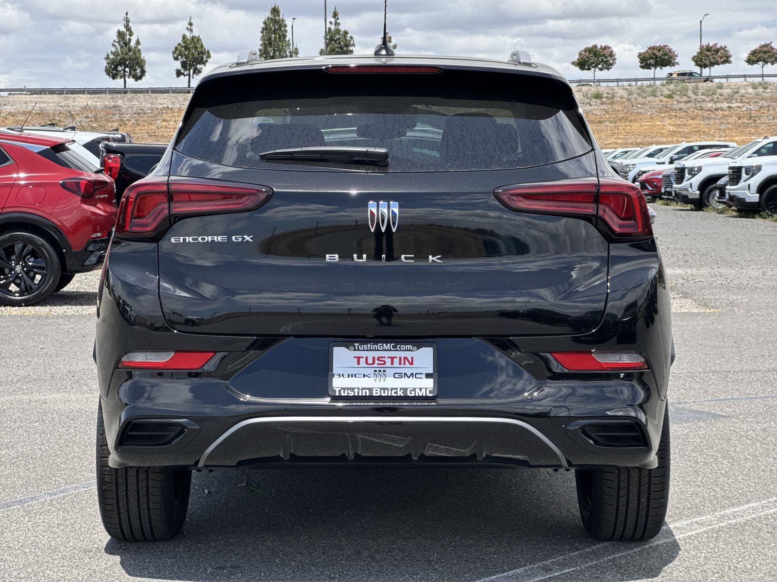 New 2026 Buick Encore GX Sport Touring w/ Comfort Package FWD image 4
