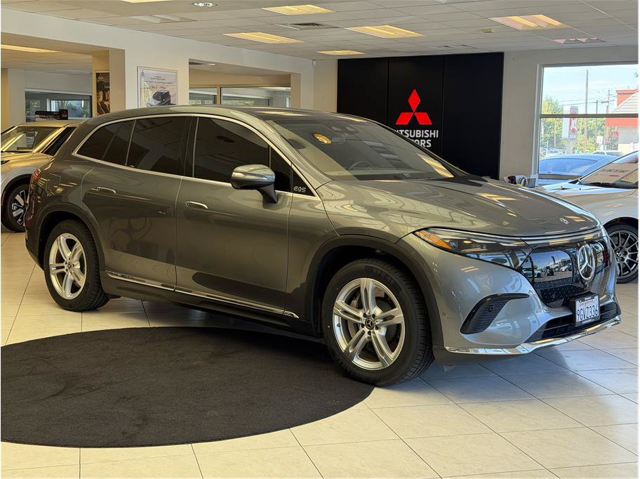 Used 2023 Mercedes-Benz EQS 450+ 4MATIC SUV image 3