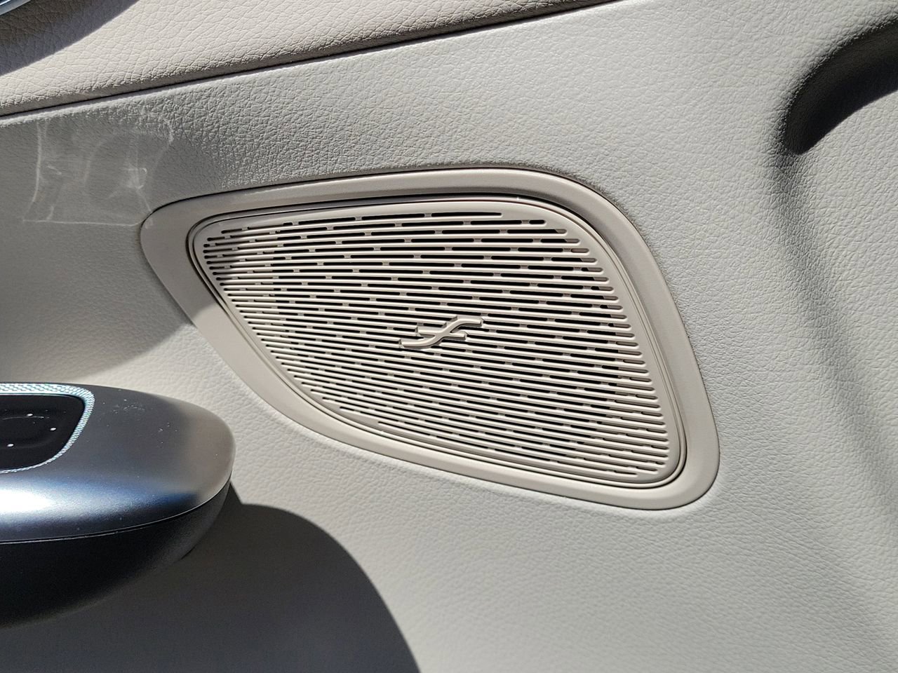 Used 2026 Mercedes-Benz GLC 300 image 26