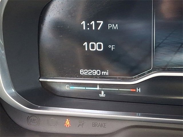 Used 2023 GMC Yukon SLT image 13