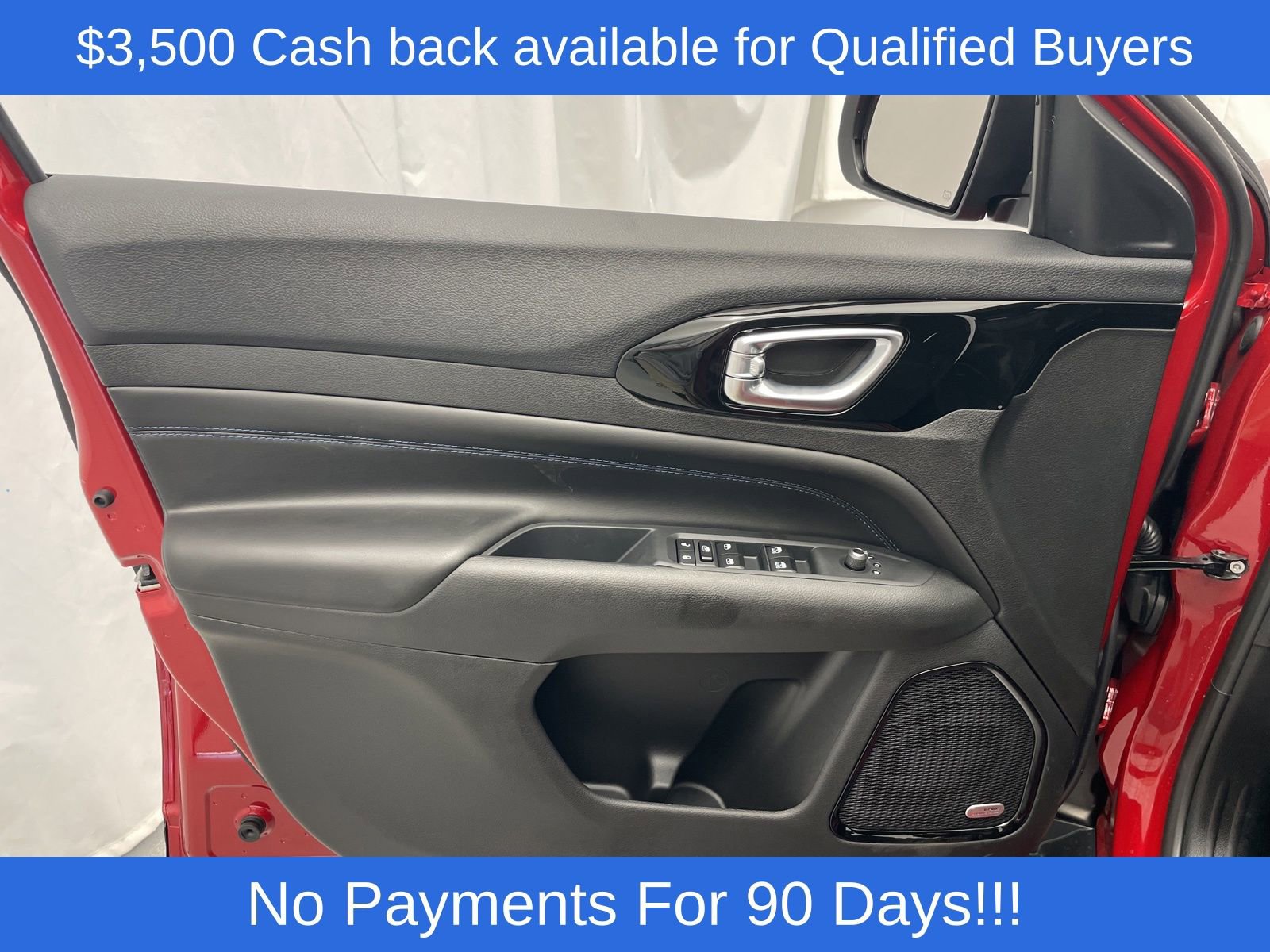 New 2025 Jeep Compass Latitude w/ Sun & Sound Group image 12