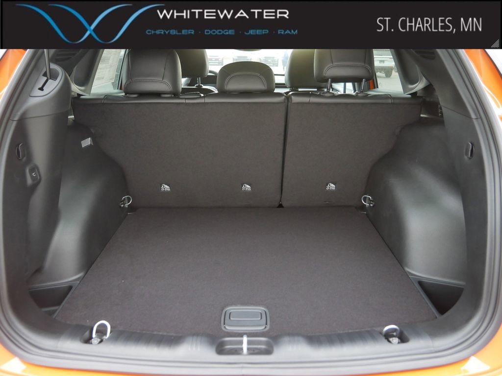 New 2026 Jeep Compass Trailhawk image 5