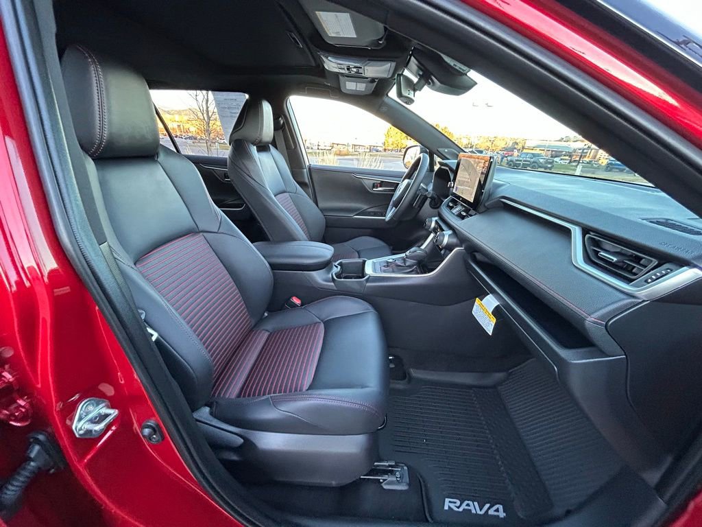 Used 2025 Toyota RAV4 XSE w/ Weather Package image 31