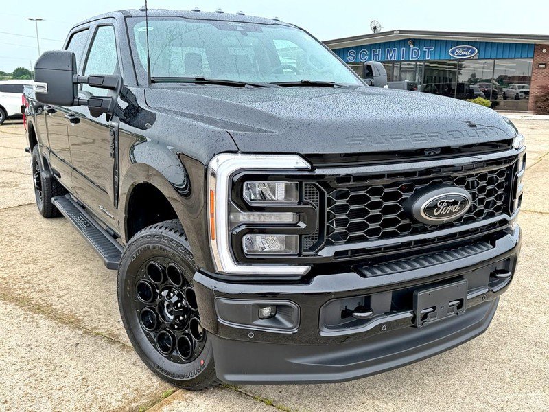 New 2026 Ford F350 Lariat w/ Black Appearance Package AWD/4WD image 11