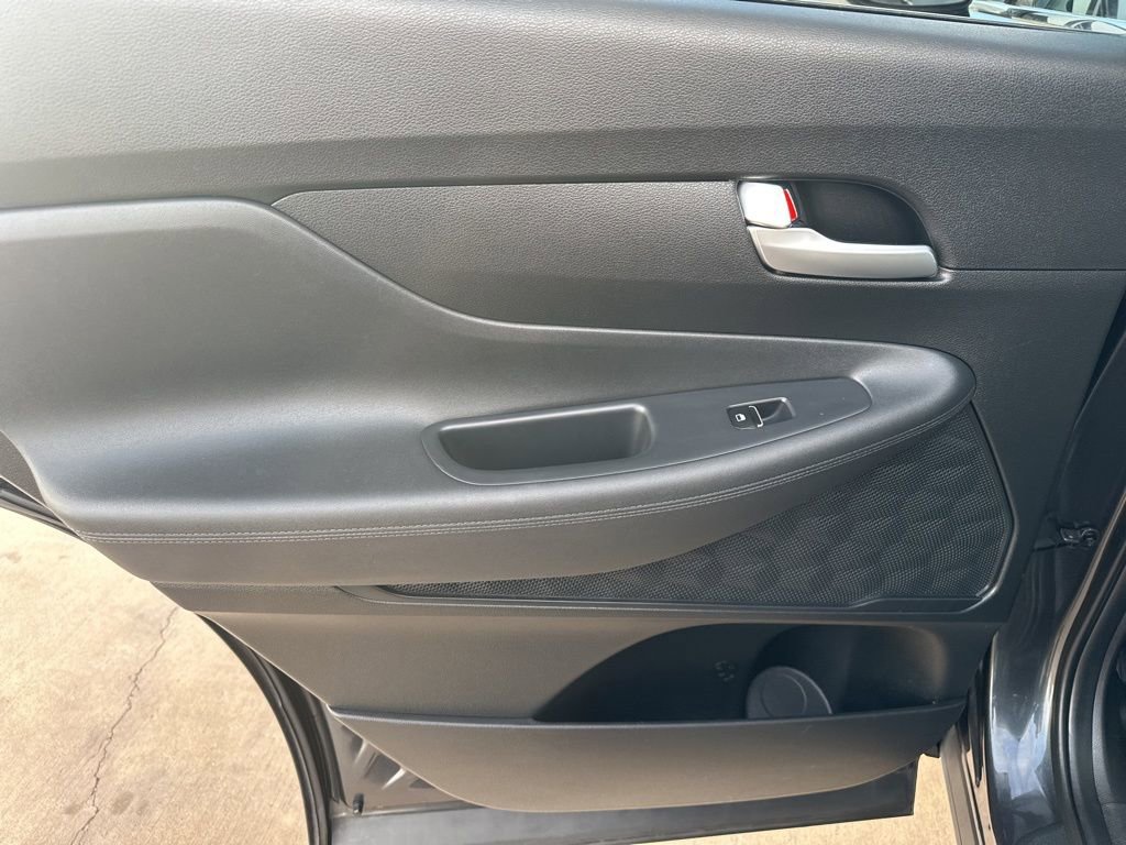 Used 2023 Hyundai Santa Fe SE image 20