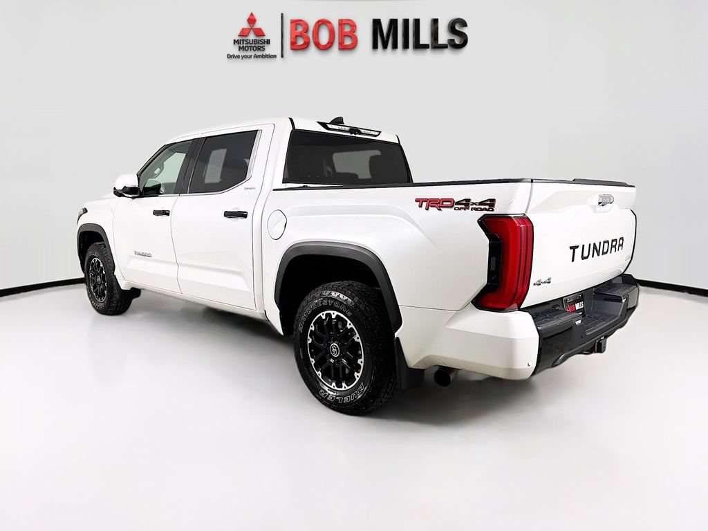 Used 2022 Toyota Tundra Limited AWD/4WD image 5