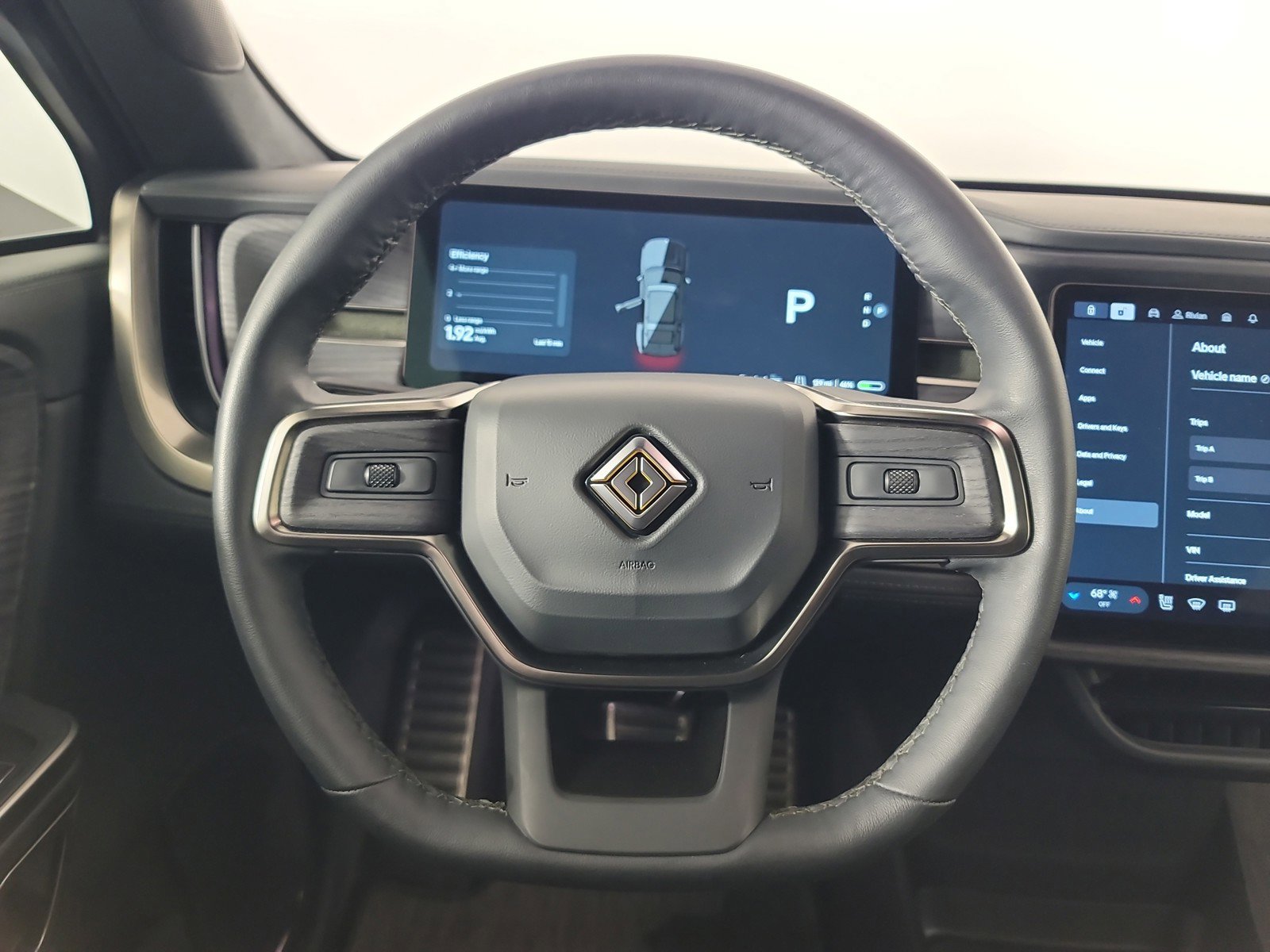 Used 2024 Rivian R1S Adventure image 28