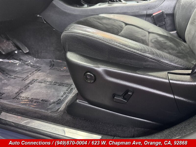 Used 2018 Dodge Durango GT w/ Premium Group RWD image 28