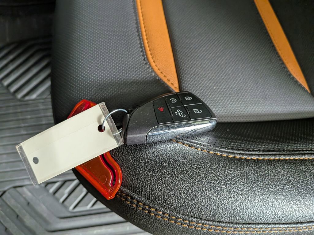 Certified 2024 GMC Sierra 1500 AT4 w/ Technology Package image 38