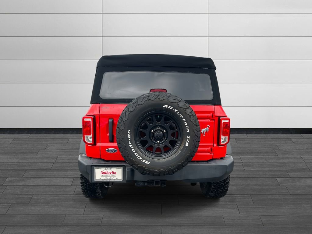 Used 2023 Ford Bronco 4-Door AWD/4WD image 4