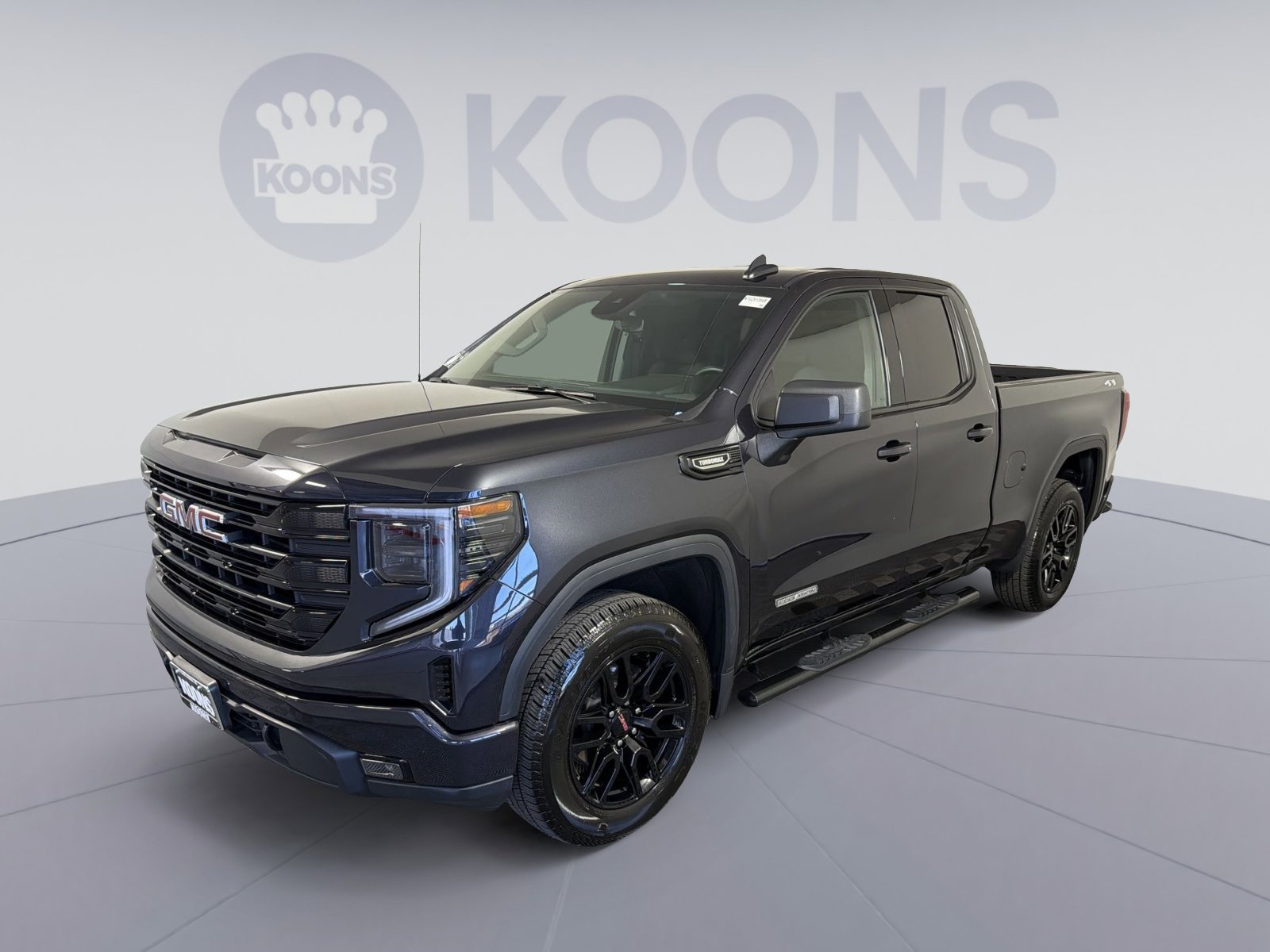 Used 2025 GMC Sierra 1500 Elevation