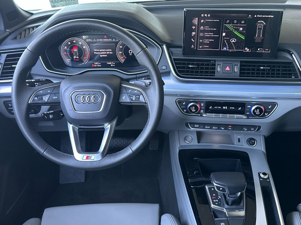 Used 2025 Audi Q5 Prestige w/ Prestige Package image 14