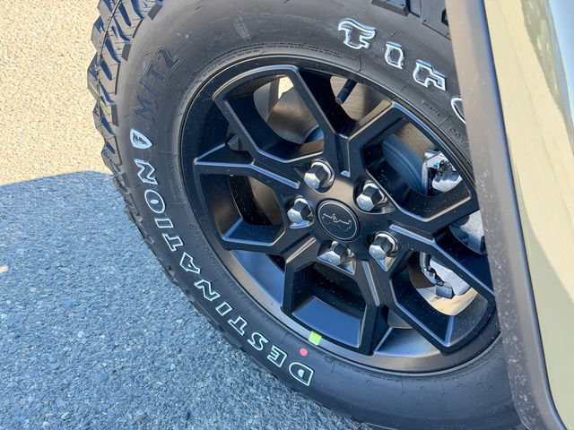 New 2026 Jeep Gladiator Sport AWD/4WD image 12