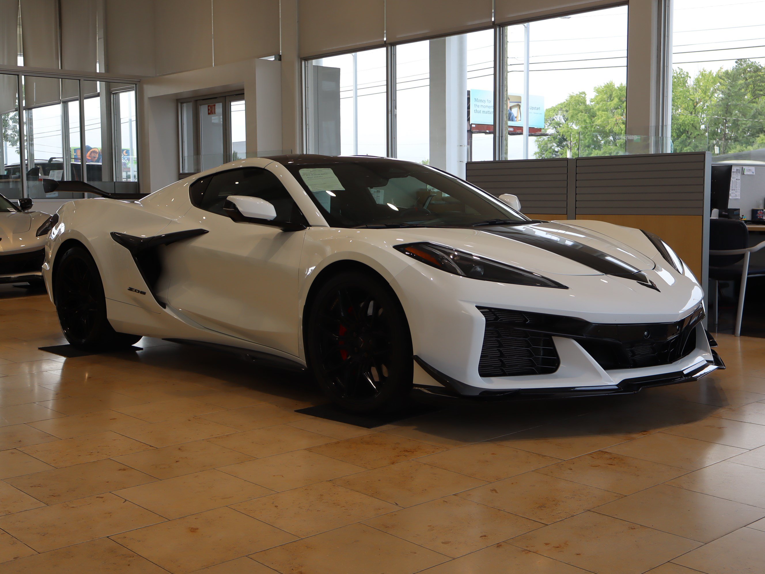 Used 2026 Chevrolet Corvette Z06 RWD image 2