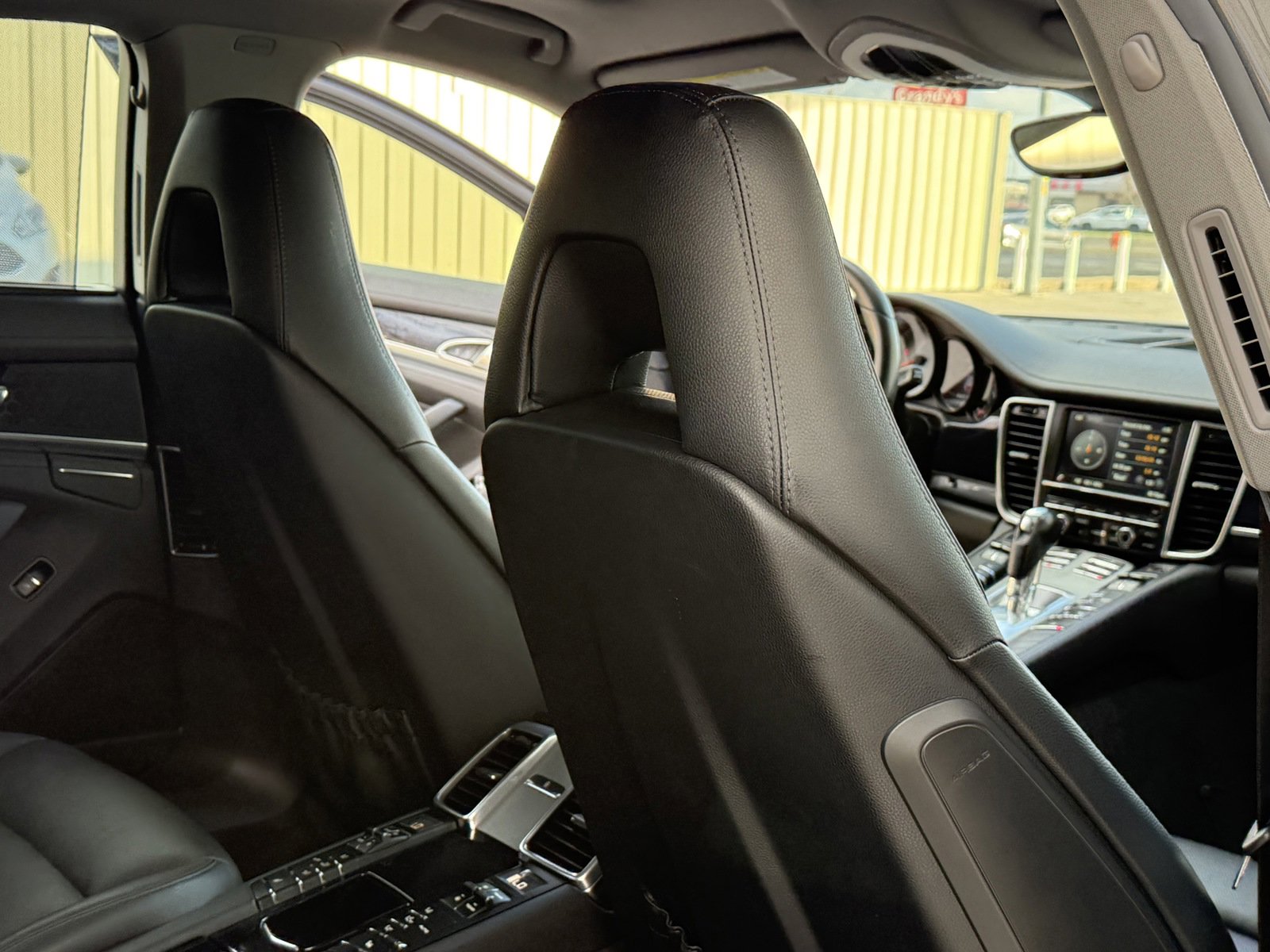 Used 2015 Porsche Panamera 4S AWD/4WD image 28