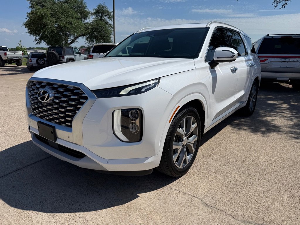 Used 2021 Hyundai Palisade Limited FWD image 3