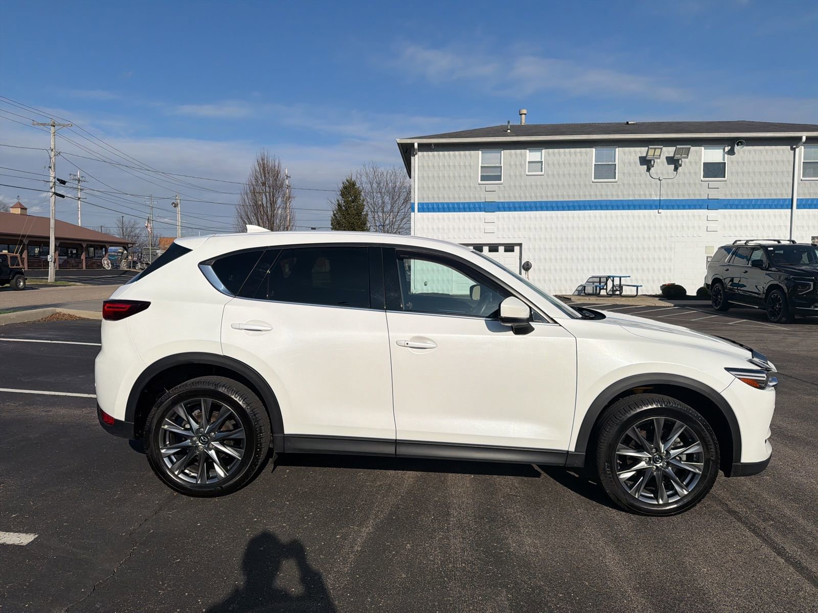 Used 2019 MAZDA CX-5 Signature image 6