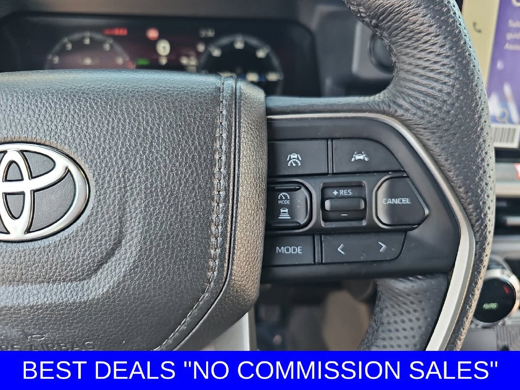 Used 2025 Toyota Tacoma 4x4 Double Cab Hybrid image 17