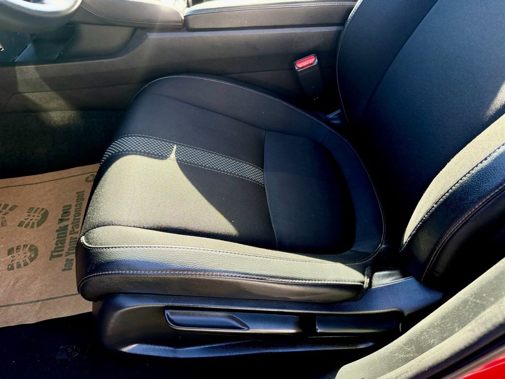 Used 2019 Honda Civic Sport image 21
