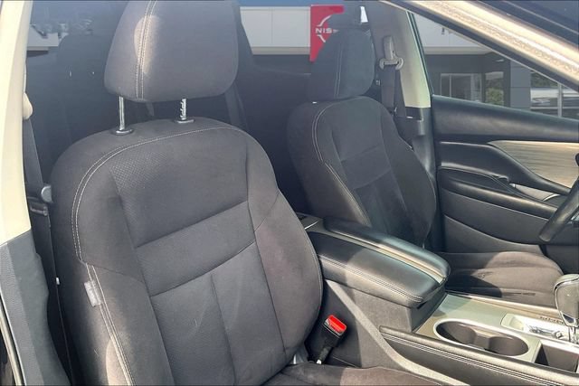 Used 2018 Nissan Murano SV AWD/4WD image 29