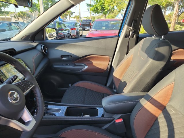 Used 2021 Nissan Kicks SR FWD image 18