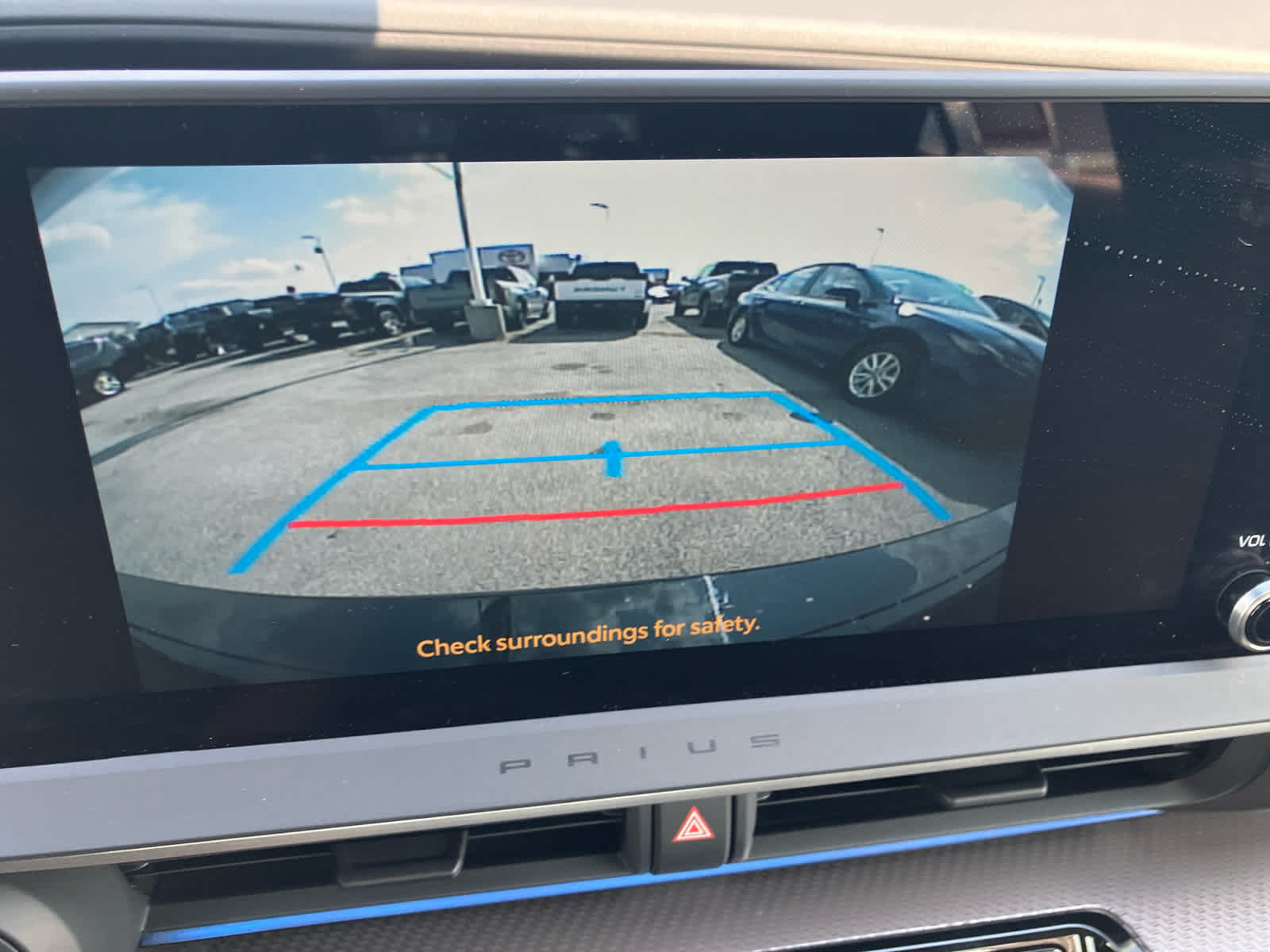 Certified 2026 Toyota Prius XLE FWD image 22