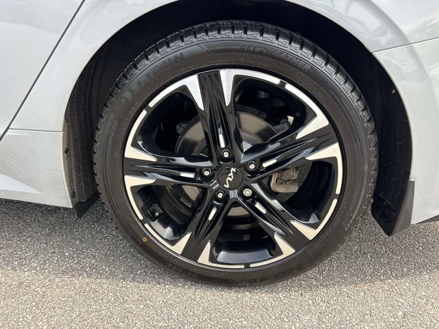 Used 2023 Kia K5 GT-Line AWD/4WD image 11
