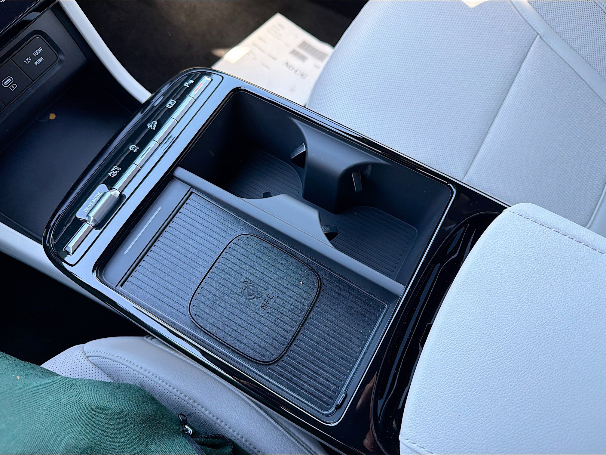 New 2026 Hyundai Tucson Limited image 30