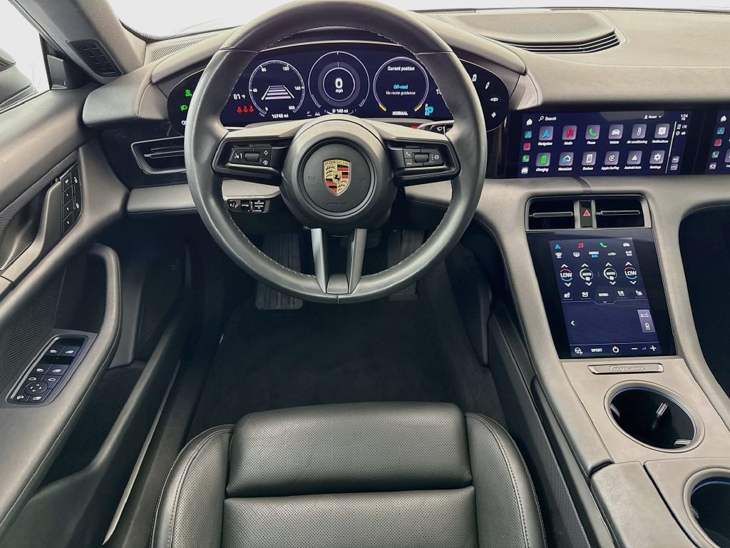 Certified 2023 Porsche Taycan 4S AWD/4WD image 24