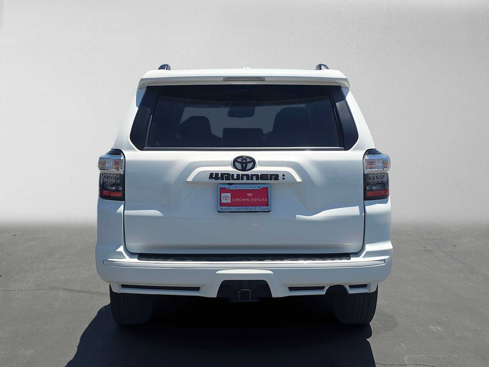 Used 2022 Toyota 4Runner TRD Sport w/ Technology Package RWD image 4