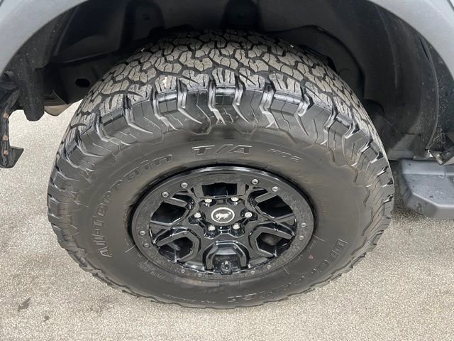 Used 2023 Ford Bronco Wildtrak image 17