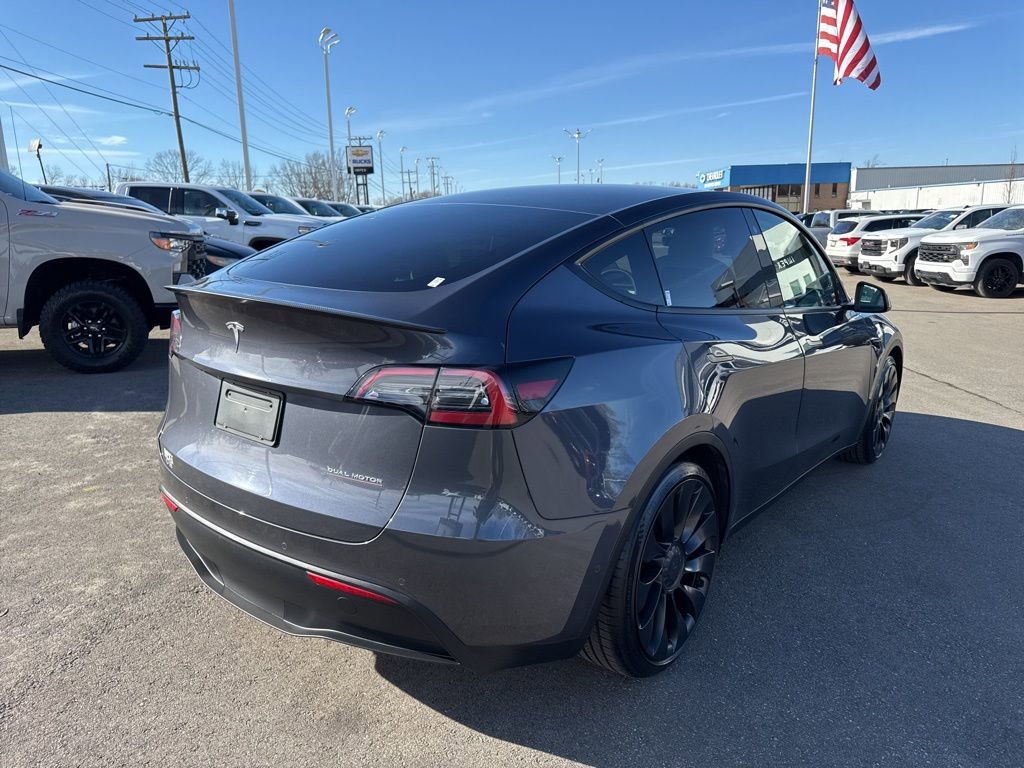 Used 2022 Tesla Model Y Performance image 5