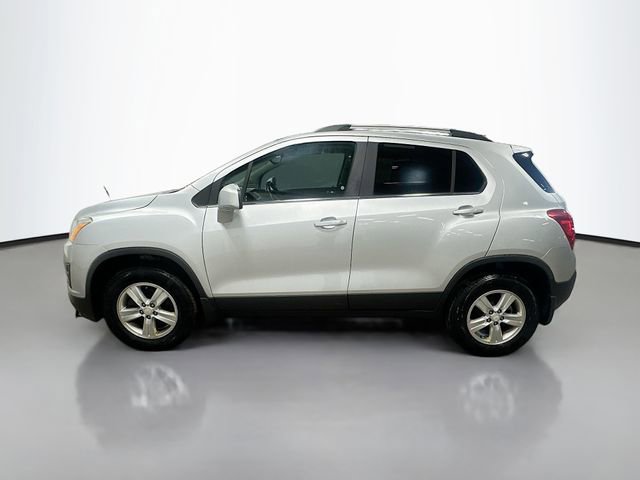 Used 2016 Chevrolet Trax LT w/ LT Convenience Package image 10