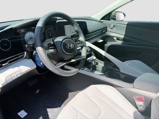 New 2026 Hyundai Elantra Limited w/ Cargo Package FWD image 9
