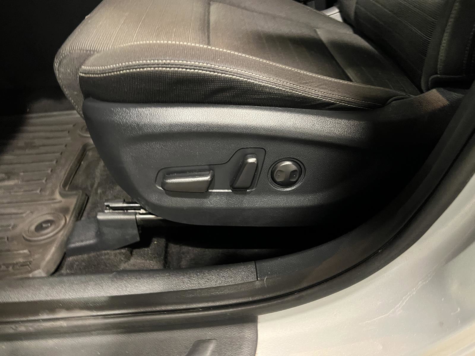 Used 2017 Kia Sportage LX w/ LX Popular Package image 24