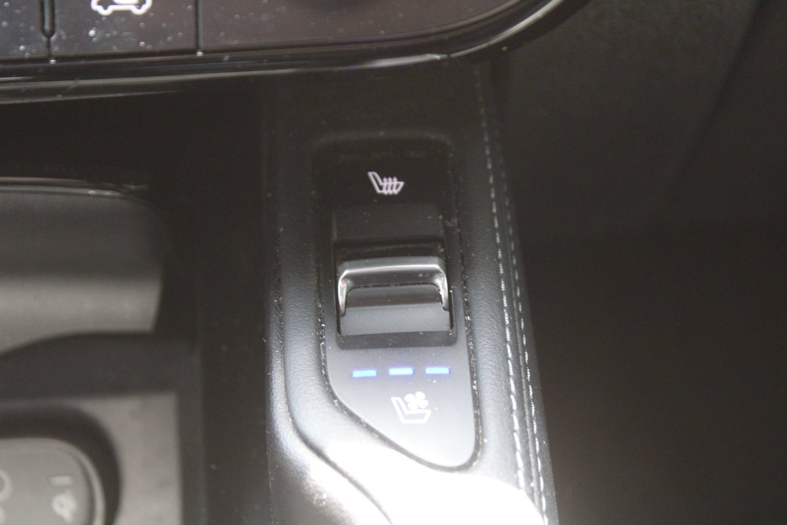 Certified 2024 Kia Telluride SX Prestige X-Line AWD/4WD image 48