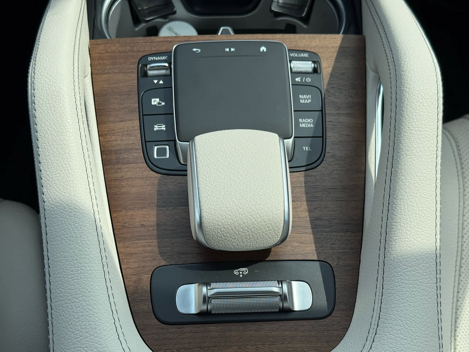 New 2026 Mercedes-Benz GLS 580 4MATIC image 20