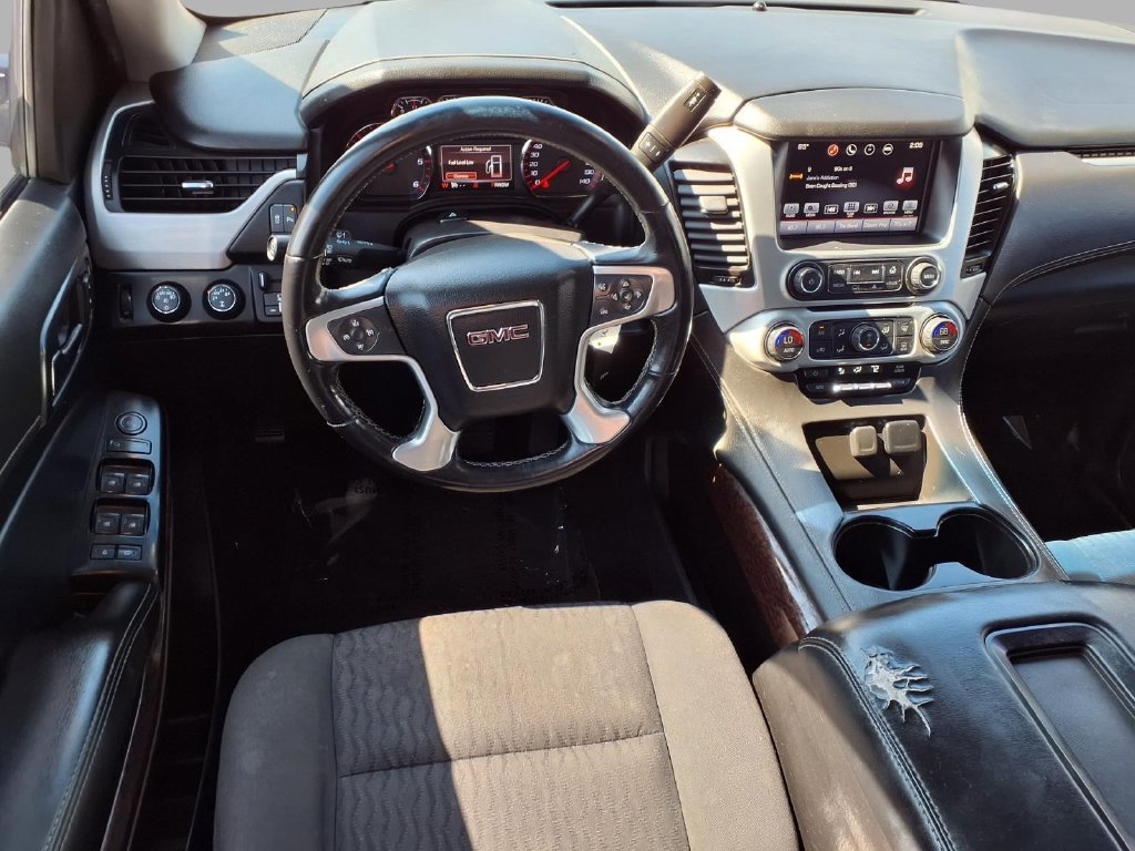 Used 2016 GMC Yukon SLE w/ HD Trailering Package AWD/4WD image 4