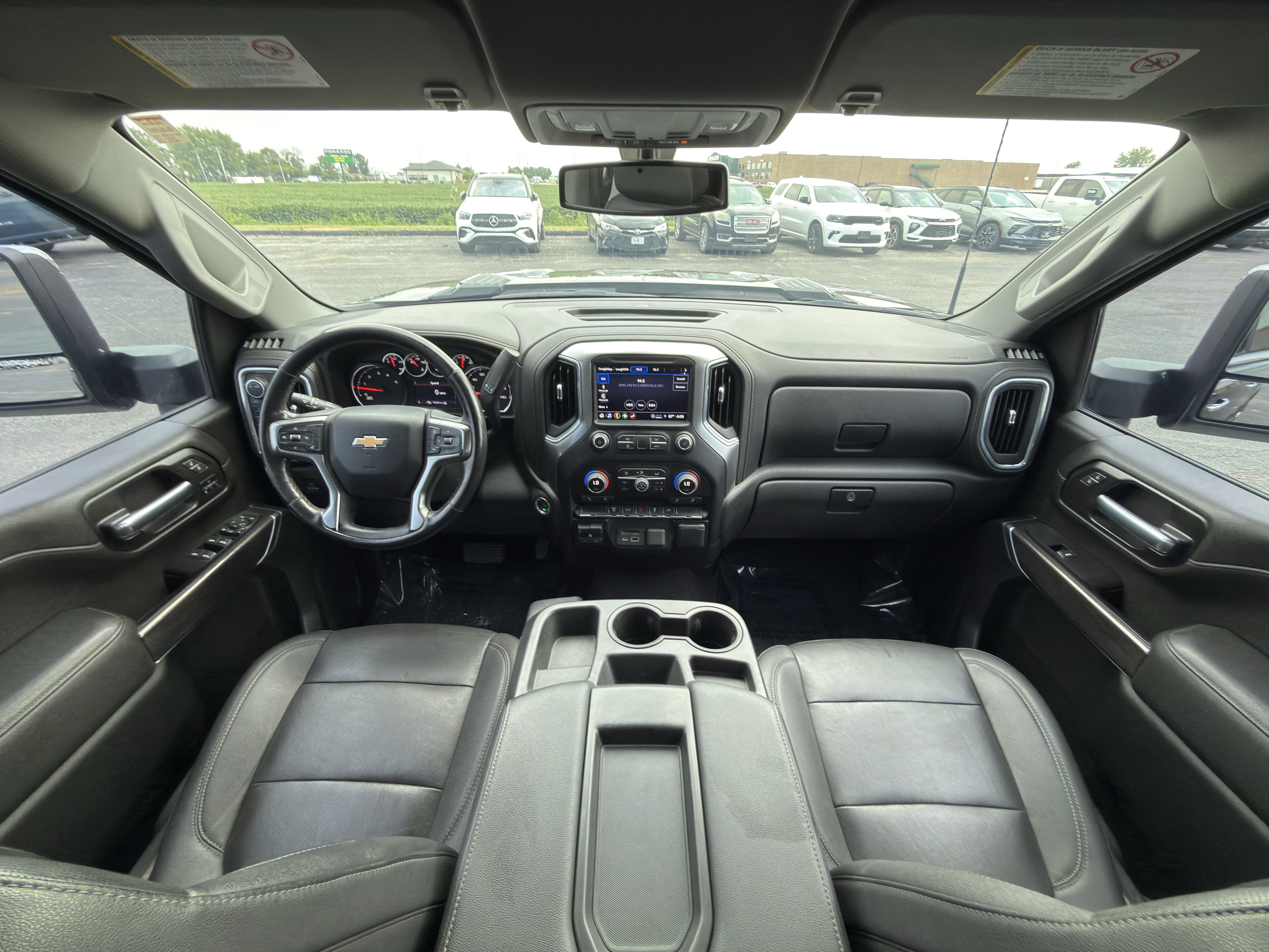Certified 2022 Chevrolet Silverado 2500 LTZ w/ Snow Plow Prep/Camper Package AWD/4WD image 13