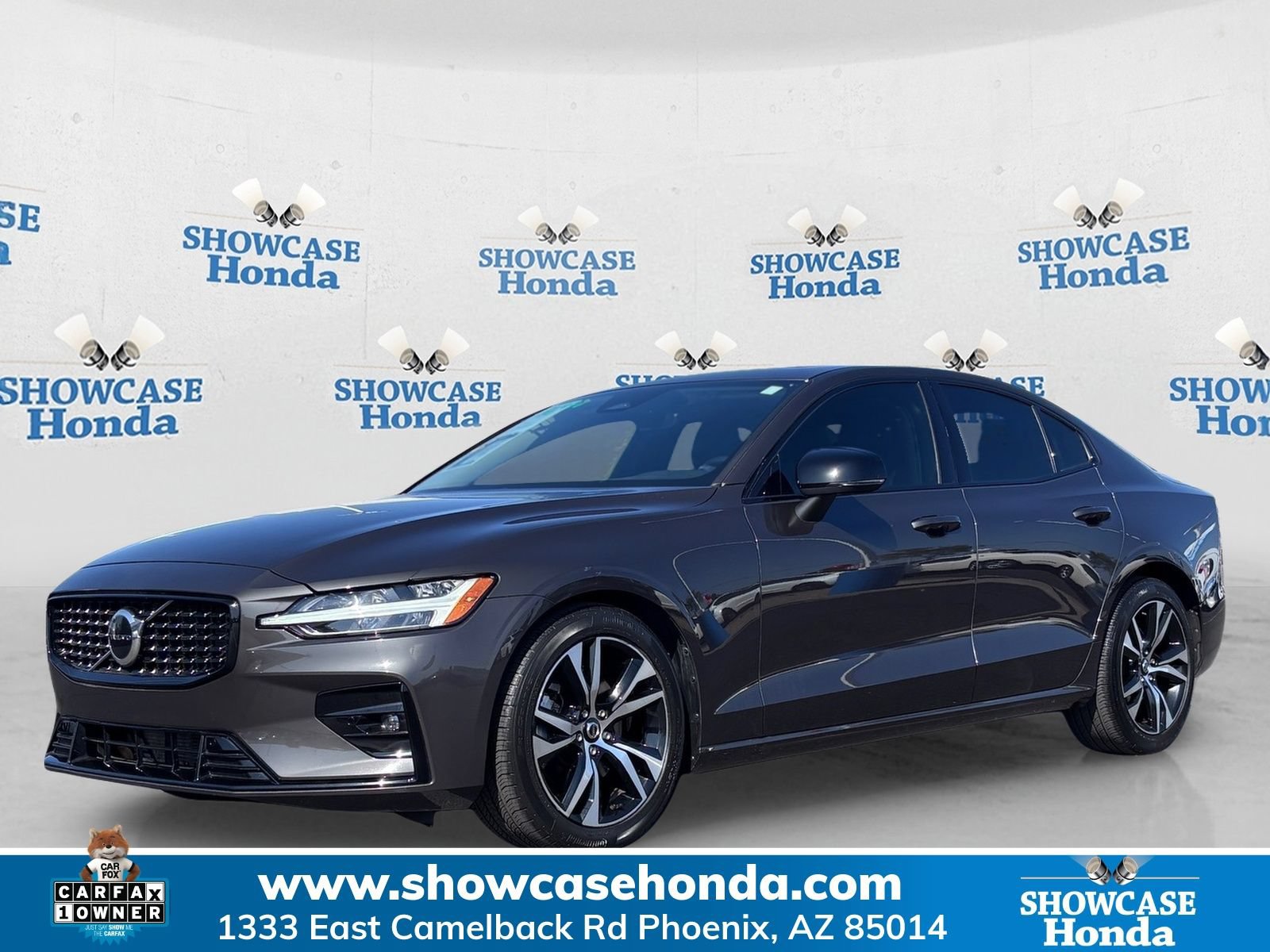 Used 2024 Volvo S60 B5 Core FWD image 1