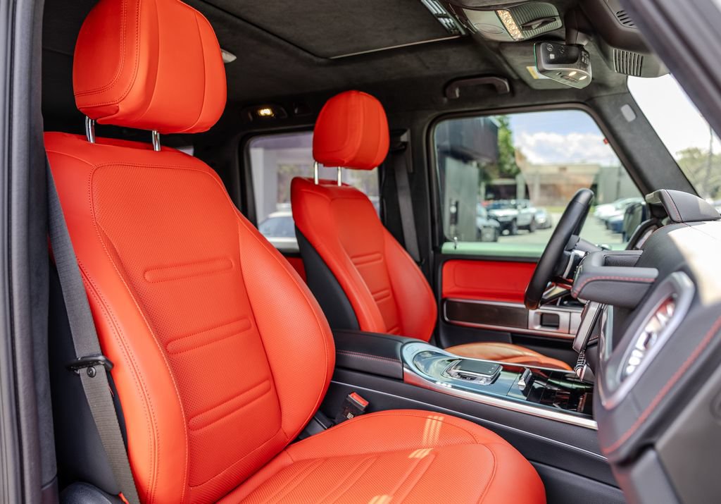 Used 2025 Mercedes-Benz G 550 image 21