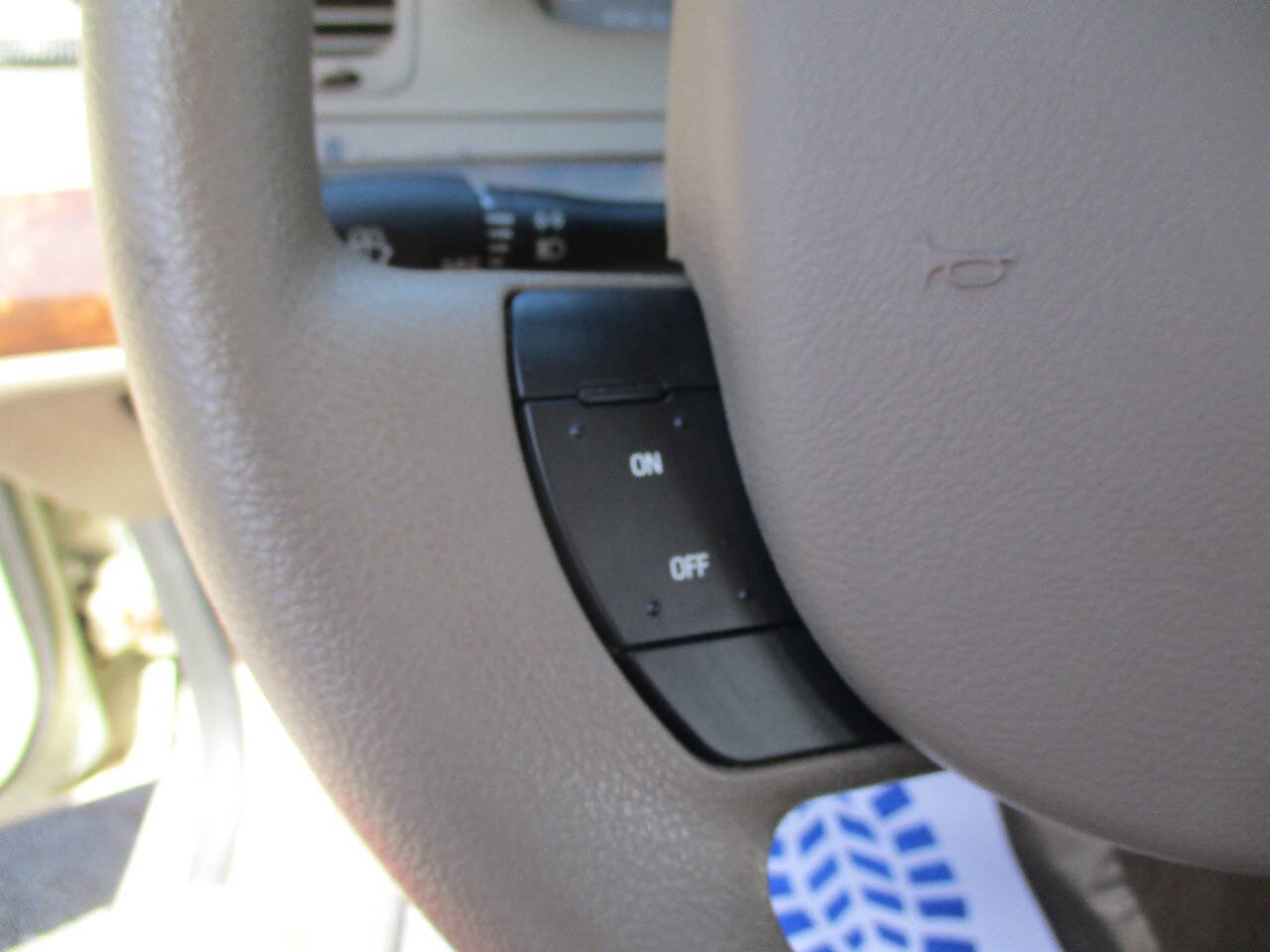 Used 2005 Mercury Grand Marquis GS image 13