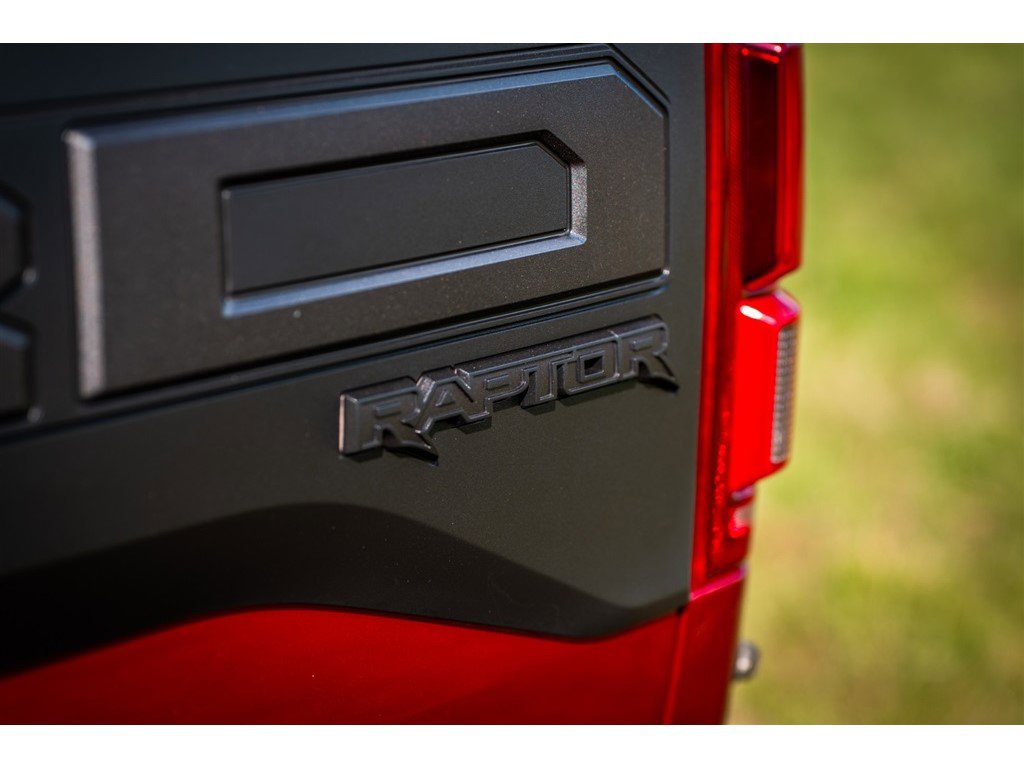Used 2019 Ford F150 Raptor w/ Equipment Group 802A Luxury image 12