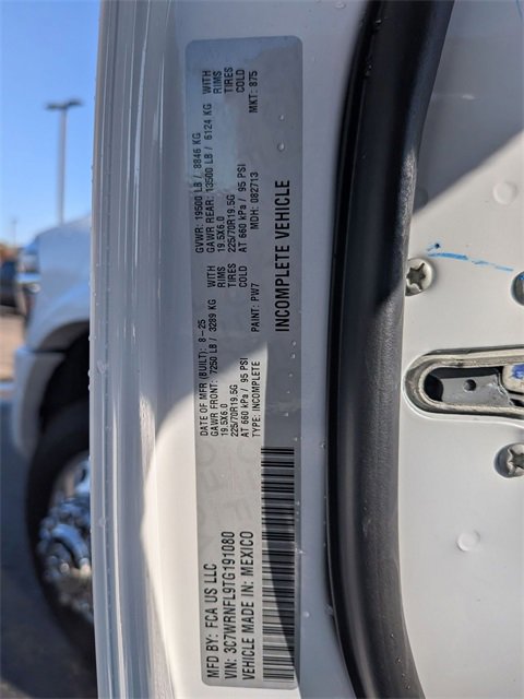New 2026 RAM 5500 Tradesman w/ Laramie Trim Package image 19