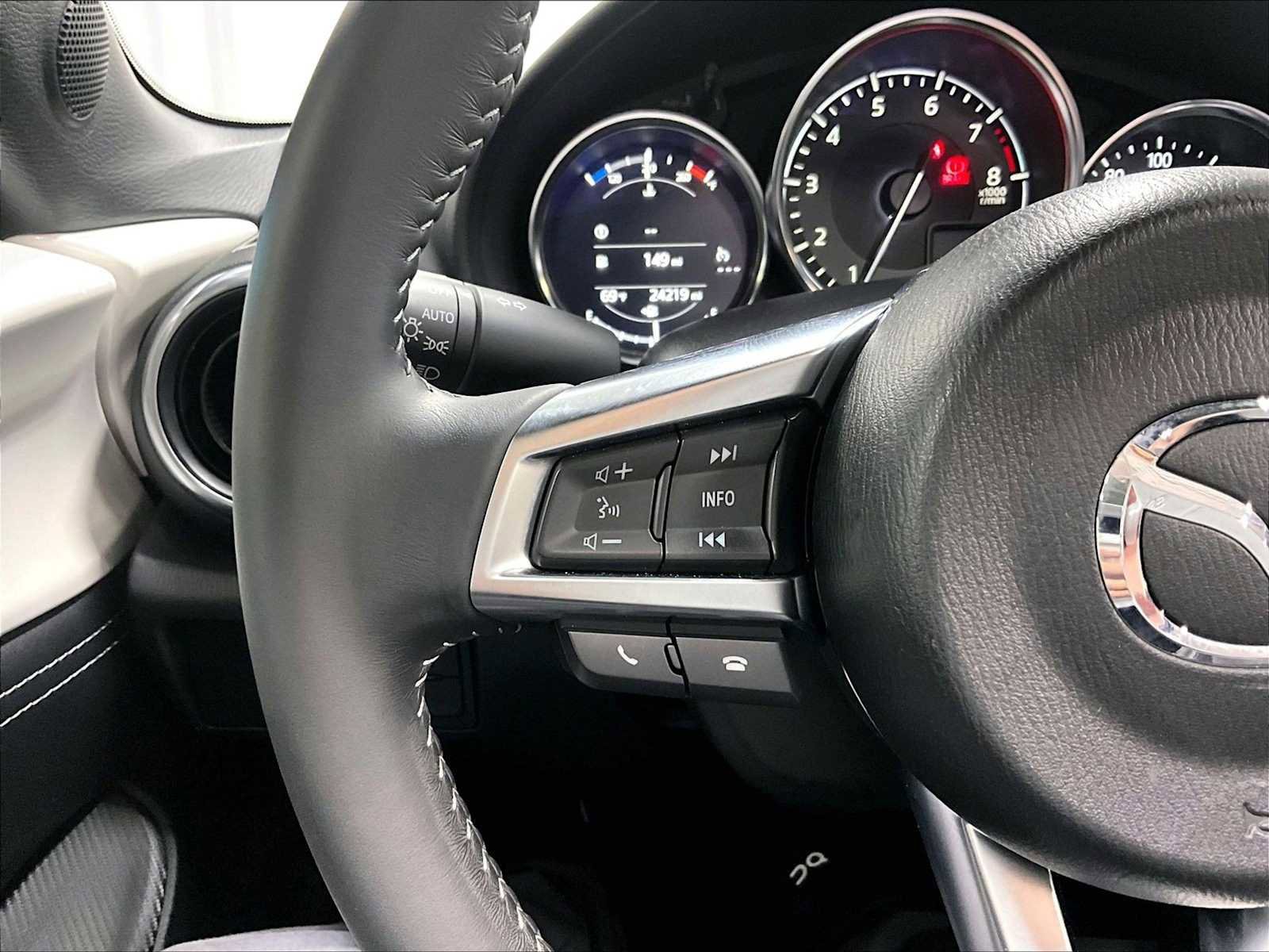 Used 2023 MAZDA MX-5 Miata Grand Touring image 21