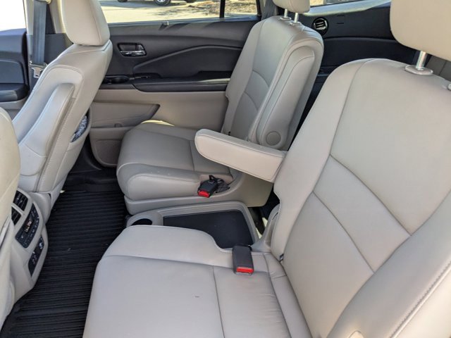 Used 2022 Honda Pilot Touring image 14