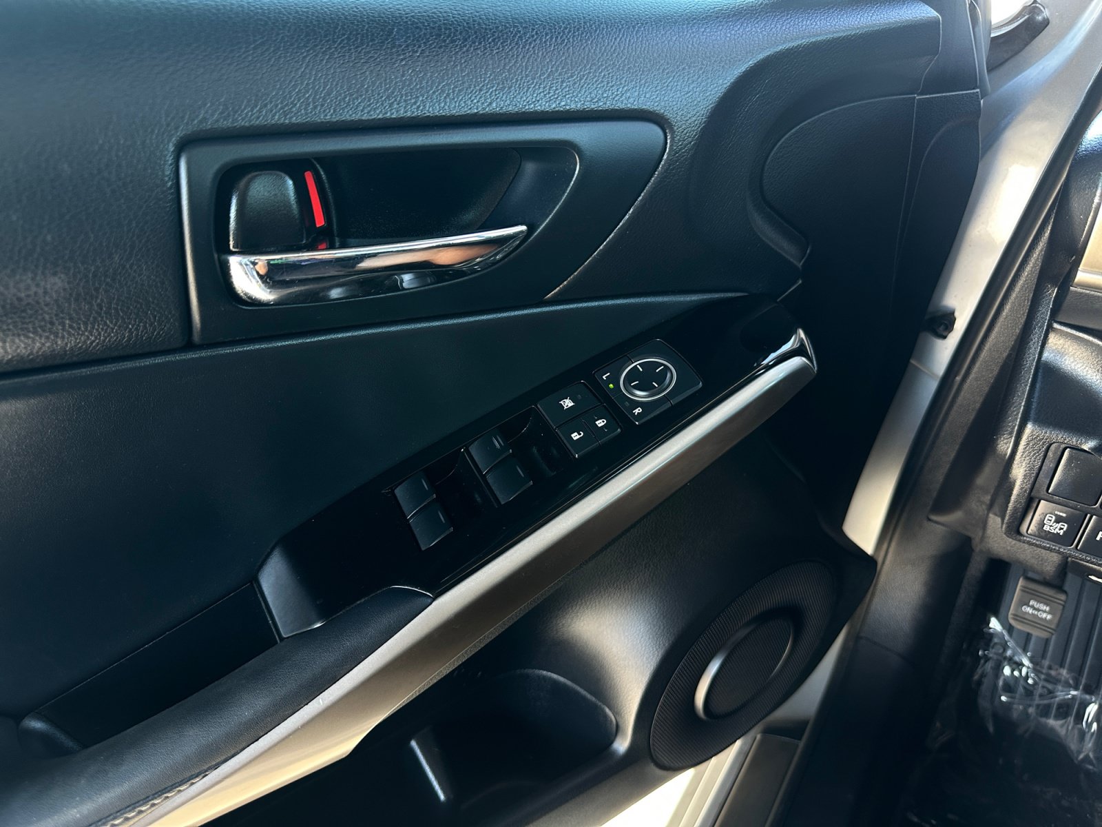 Used 2015 Lexus IS 350 w/ Navigation System Package RWD image 16