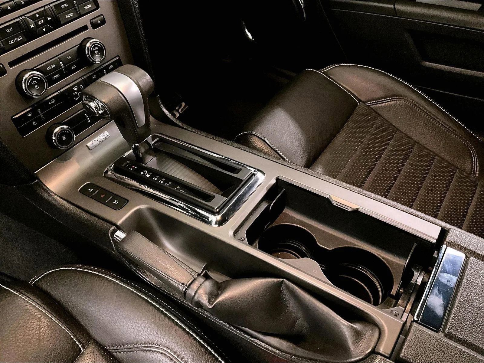 Used 2012 Ford Mustang GT Premium image 17