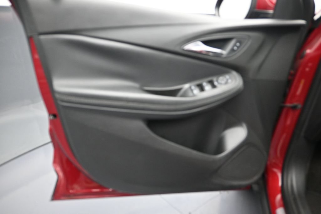 Used 2021 Buick Encore GX Select FWD image 12