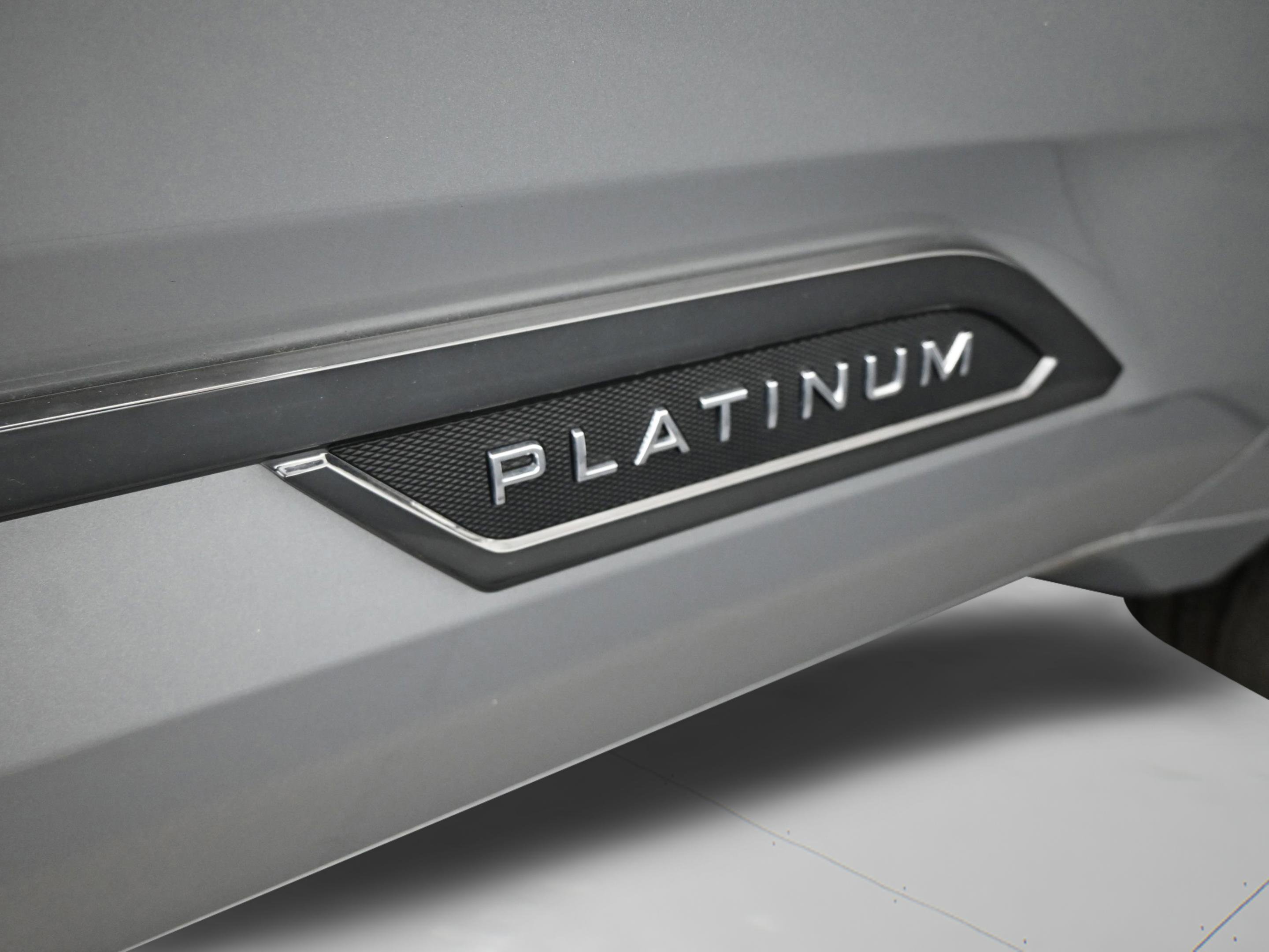 Used 2025 Toyota Tundra Platinum image 39